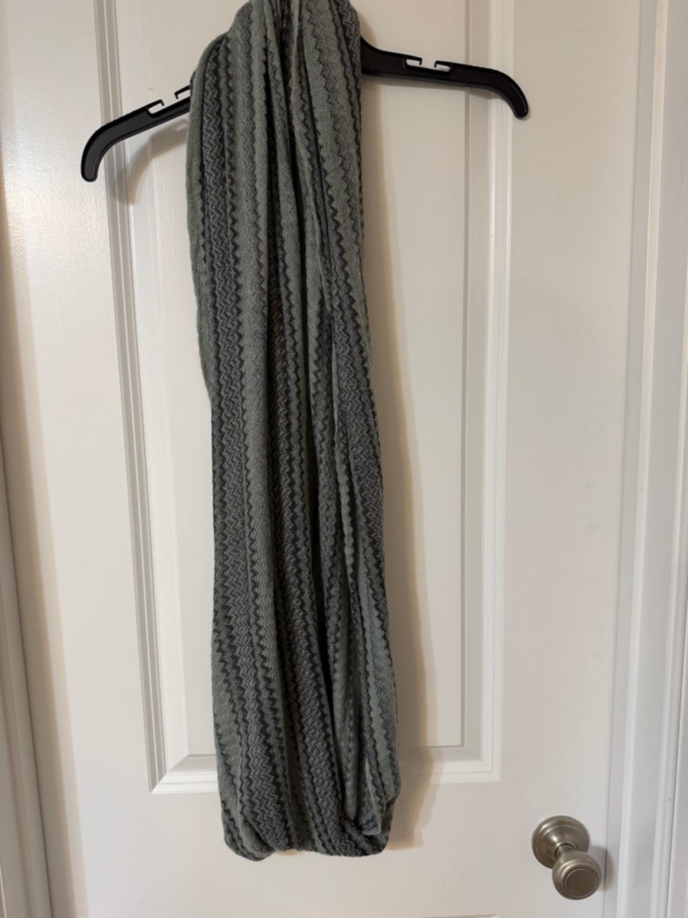 Textured Knit Infinity Scarf in Sage Green
